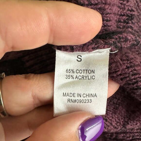 2/$30 Kendall & Kylie Stripe Cable Knit Sweater Black Burgundyt #A0623 TRB3 - Picture 6 of 7